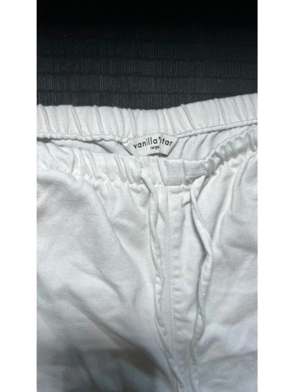 White pant s - Picture 3 of 3